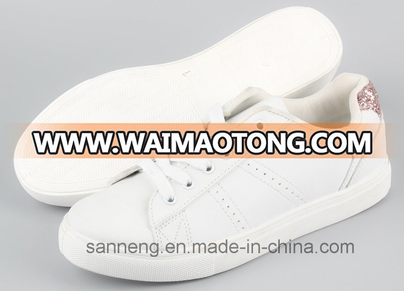 White Shoes / Women Sneaker / Sports Shoes with PVC Injection Outsole (SNC-49022)